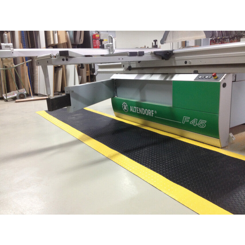 0.9m x 1.5m Diamond Tread Matting